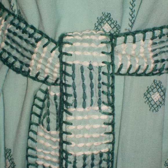 ZARA MS SIZE SMALL LIGHT GREEN / TEAL EMBROIDERED BELTED WAIST CAFTAN DRESS - Picture 11 of 13